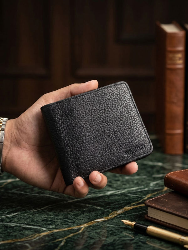 3x Cash Pockets | Classic Wallet with 1-Year Warranty